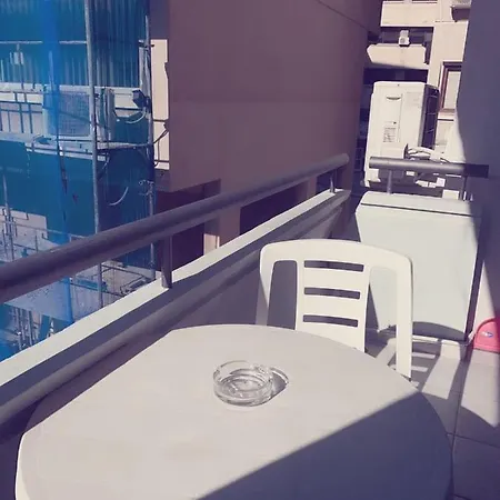 Paradise Promenade Apartment, 2min Distance From Marina Διαμέρισμα Λάρνακα