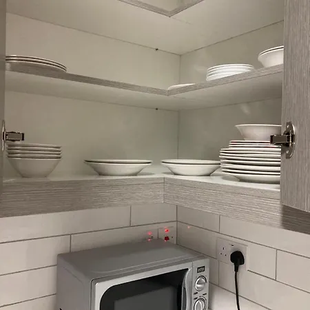 Paradise Promenade Apartment, 2min Distance From Marina *