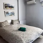 Paradise Promenade Apartment, 2min Distance From Marina Larnaka