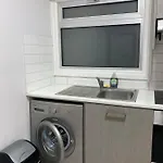 Paradise Promenade Apartment, 2min Distance From Marina Apartment Larnaka